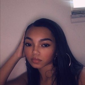 Meet your Posher, Jada